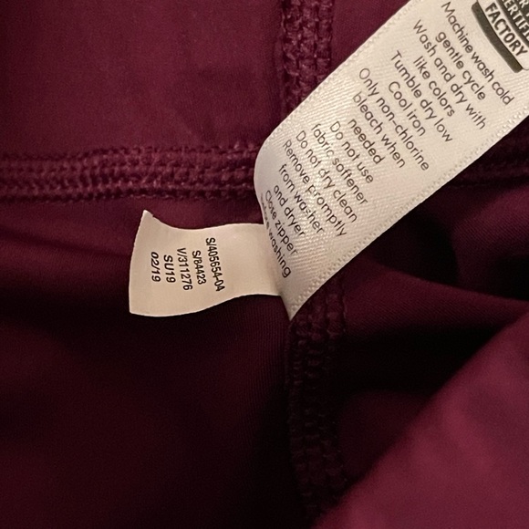 Athleta Momentum Layered Swing Skort in Berry - Picture 9 of 16